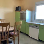 Apartament Pomegranate *