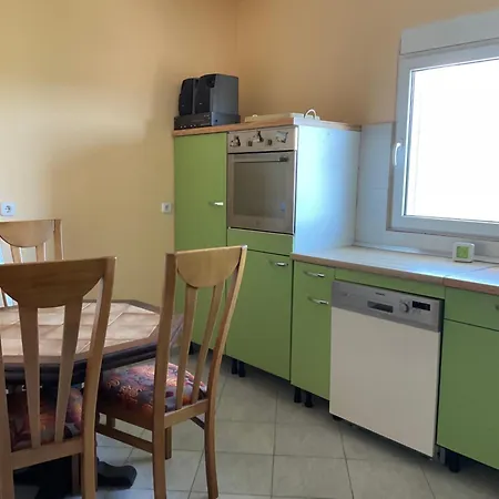 Apartment Pomegranate *