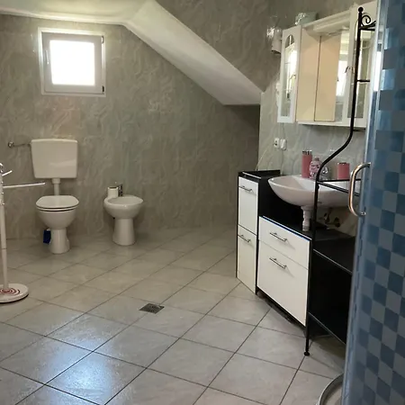 Pomegranate Apartment Vlore
