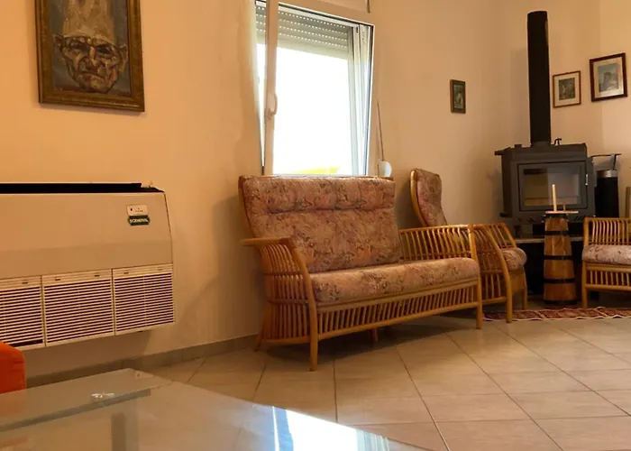 Pomegranate アパート